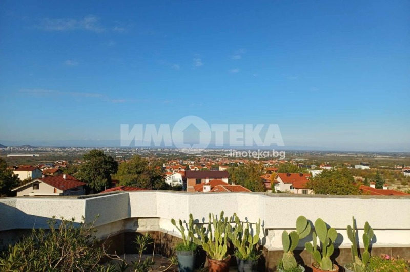 Продава КЪЩА в област Пловдив, с. Белащица - 1600 кв.м / 3 400 000 € » 6 649 822.00 лв., ИМОТЕКА АД