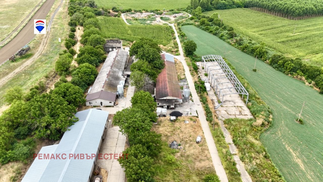 Продава ПРОМ. ПОМЕЩЕНИЕ | Imot.bg — изображение 4