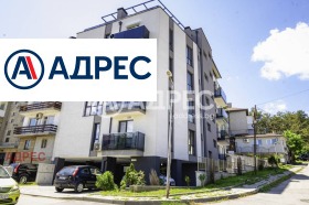 3-стаен град Варна, Аспарухово 12