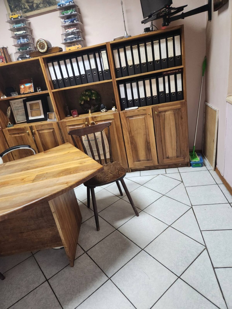 Продава ОФИС, гр. София, Център, снимка 3 - Офиси - 52741442