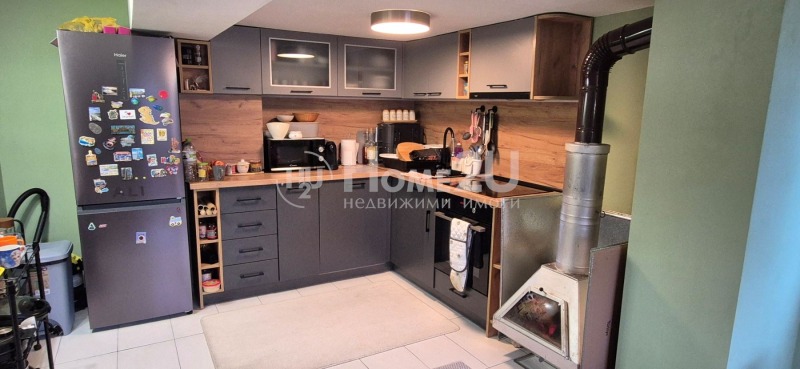 Продава ЕТАЖ ОТ КЪЩА, гр. Перник, Байкушева махала