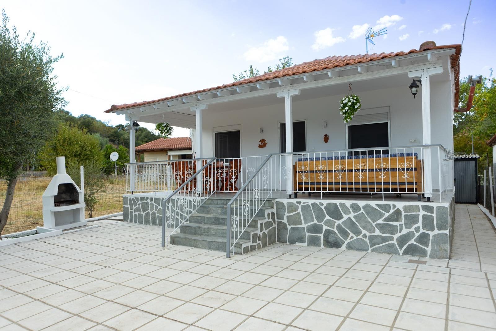 Продава КЪЩА, Извън страната, област Извън страната, снимка 2 - Къщи - 53674543