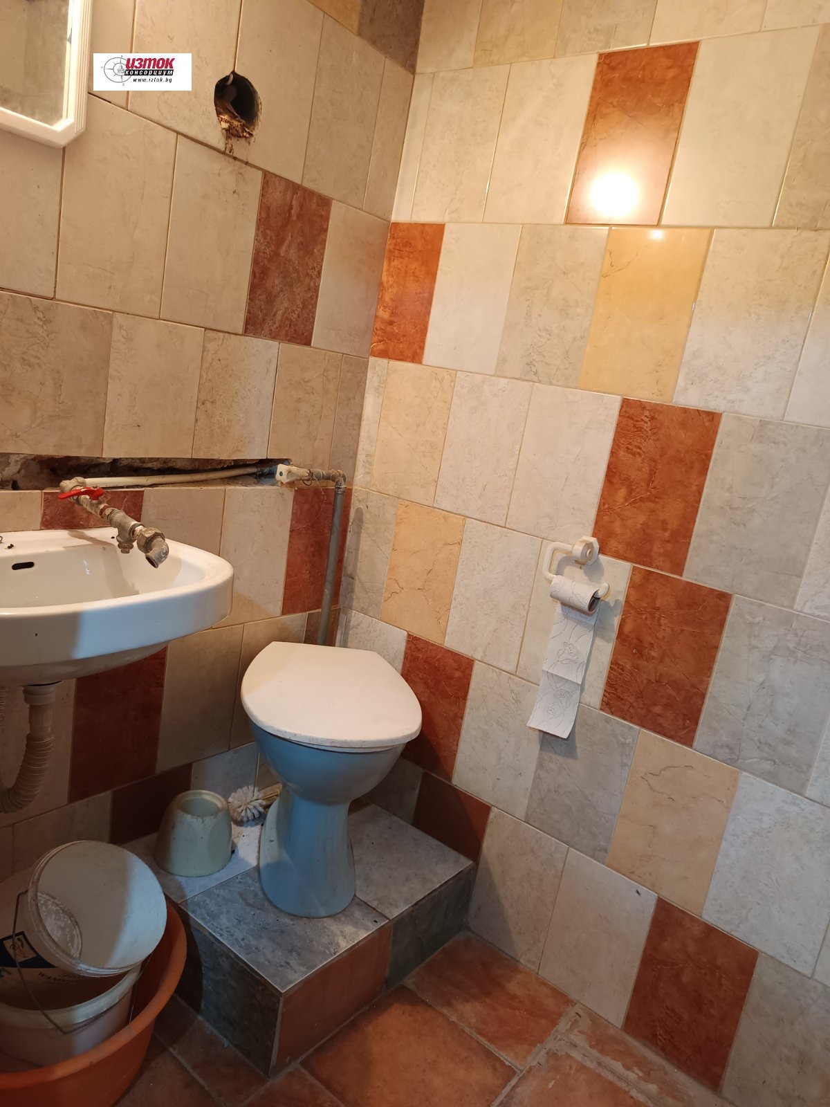 Продава КЪЩА, с. Ставерци, област Плевен, снимка 12 - Къщи - 56441063
