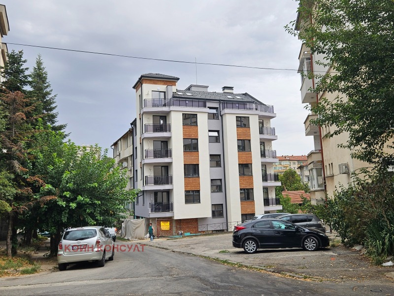 Продава 2-СТАЕН, гр. Плевен, Идеален център, снимка 2 - Aпартаменти - 47098696