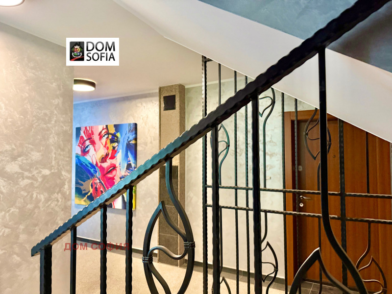 Продава  3-стаен, град София, Княжево •  360 000 EUR • ID 57823834 — holmes.bg - [1] 