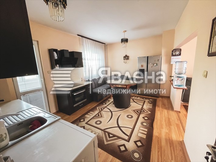 Zu verkaufen  2 Schlafzimmer Plowdiw , Trakija , 93 qm | 15500812 - Bild [10]