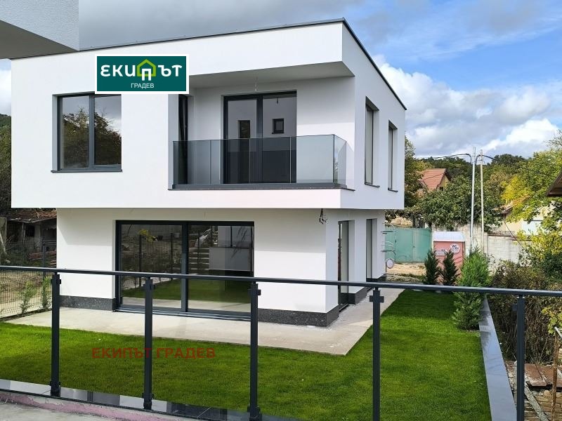 Продава КЪЩА, гр. Варна, м-т Манастирски рид, снимка 2 - Къщи - 51595246