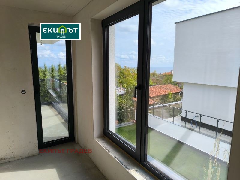 Продава КЪЩА, гр. Варна, м-т Манастирски рид, снимка 5 - Къщи - 51595246