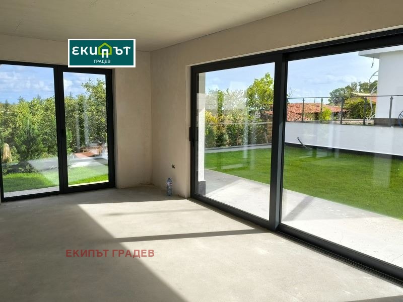 Продава КЪЩА, гр. Варна, м-т Манастирски рид, снимка 7 - Къщи - 51595246