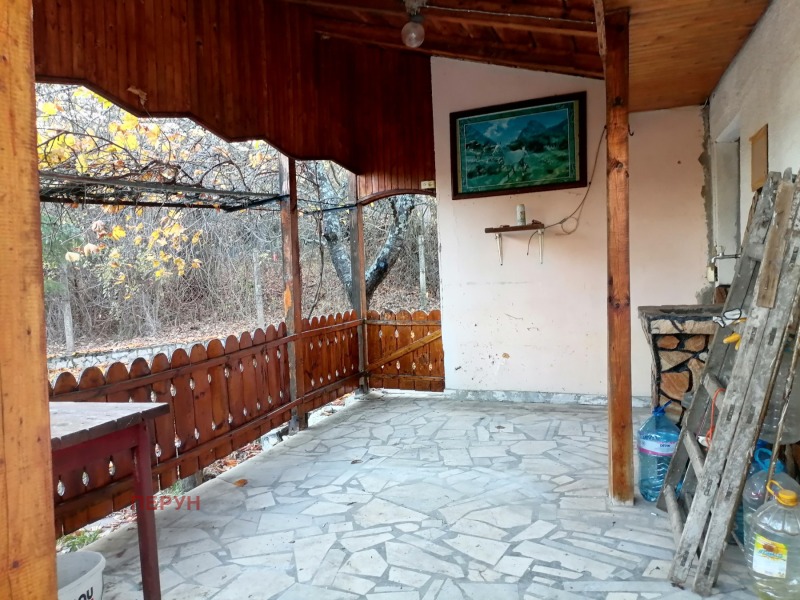 Продава КЪЩА, с. Брусник, област Перник, снимка 4 - Къщи - 52619981