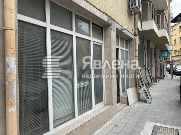 Eladó  Üzlet Plovdiv , Centar , 87 négyzetméter | 71415467 - kép [6]