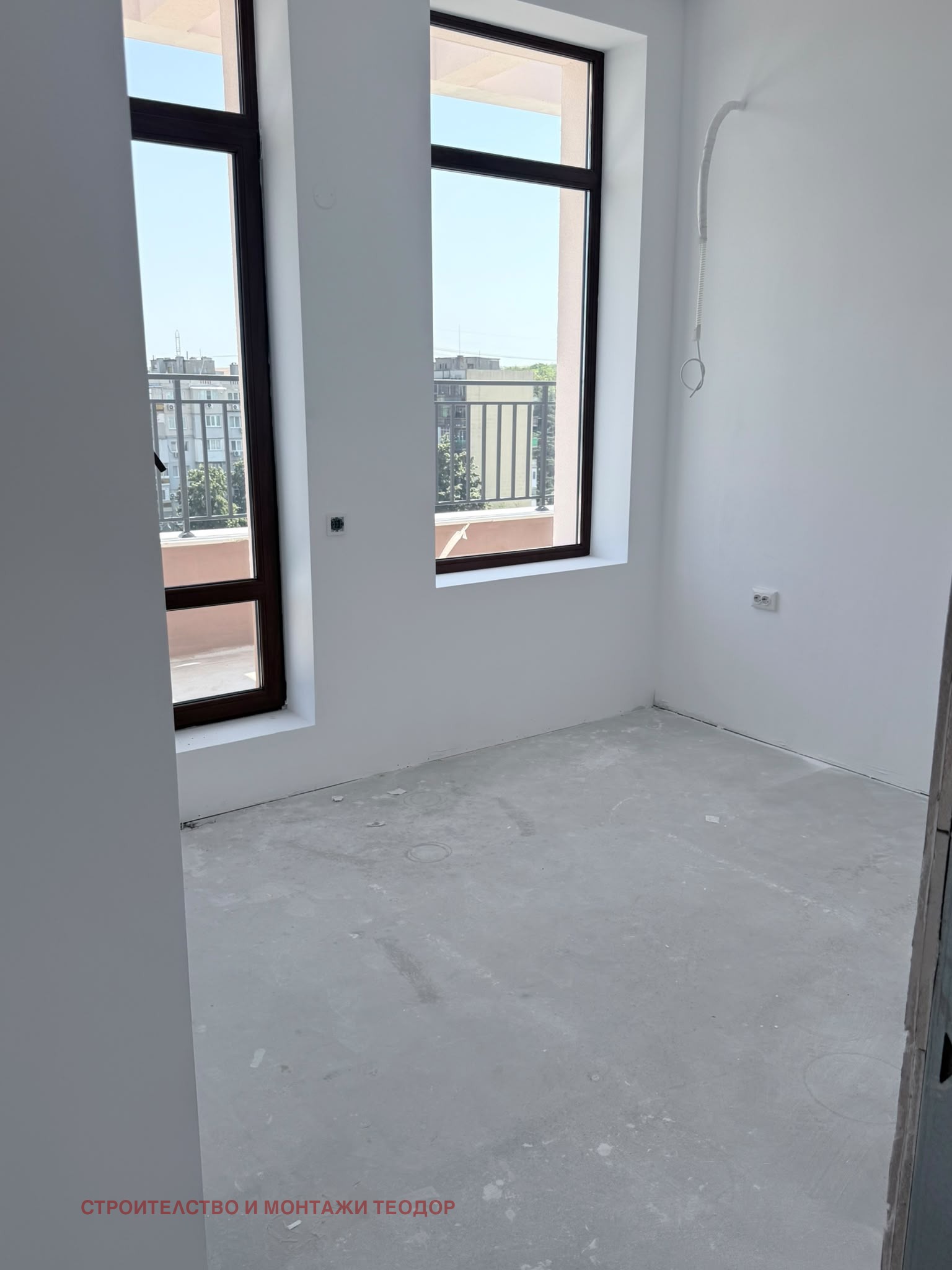 Продава 3-СТАЕН, гр. Русе, Здравец Изток, снимка 3 - Апартаменти - 55628720