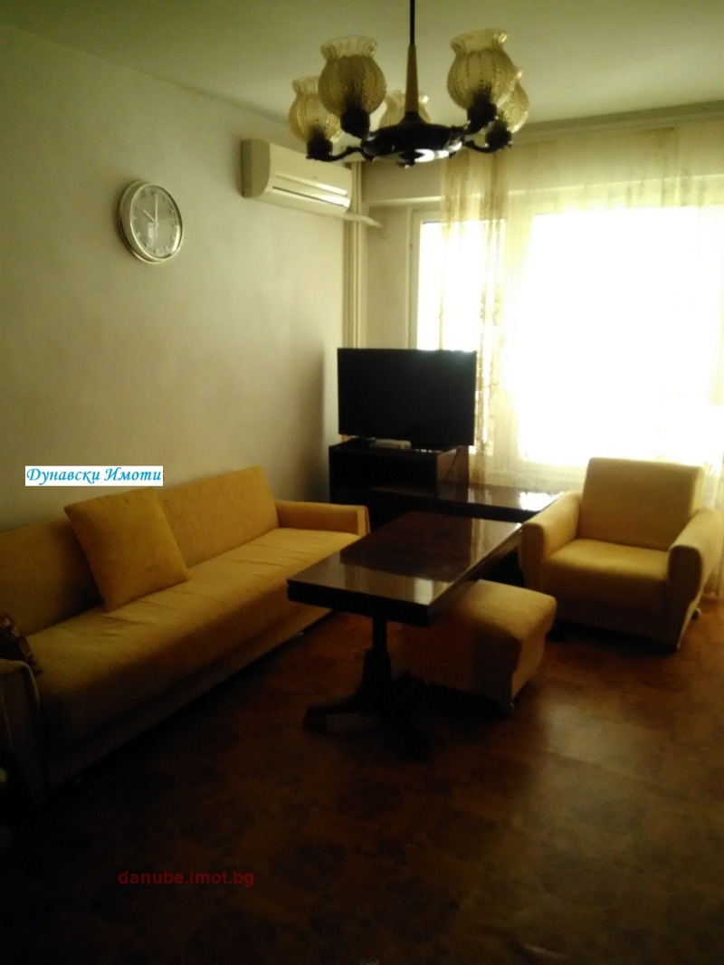 Продаја  2 спаваће собе Русе , Вазраждане , 80 м2 | 75446405