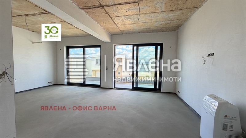Продава КЪЩА, гр. Варна, Островна промишлена зона, снимка 9 - Къщи - 55534077