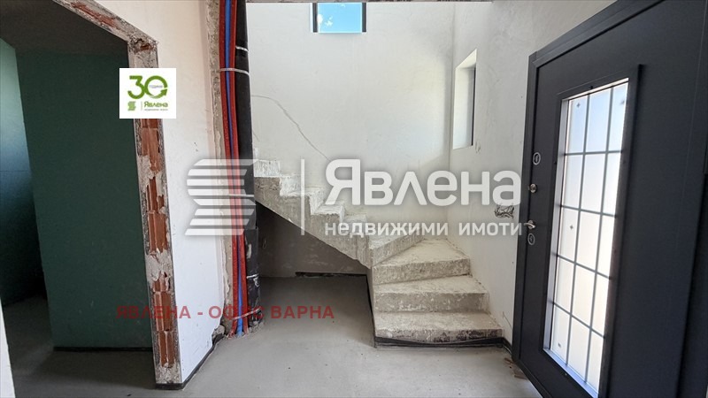 Продава КЪЩА, гр. Варна, Островна промишлена зона, снимка 10 - Къщи - 55534077