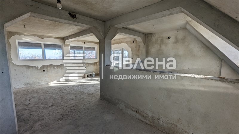 Продава КЪЩА, с. Драговищица, област София област, снимка 15 - Къщи - 55996238