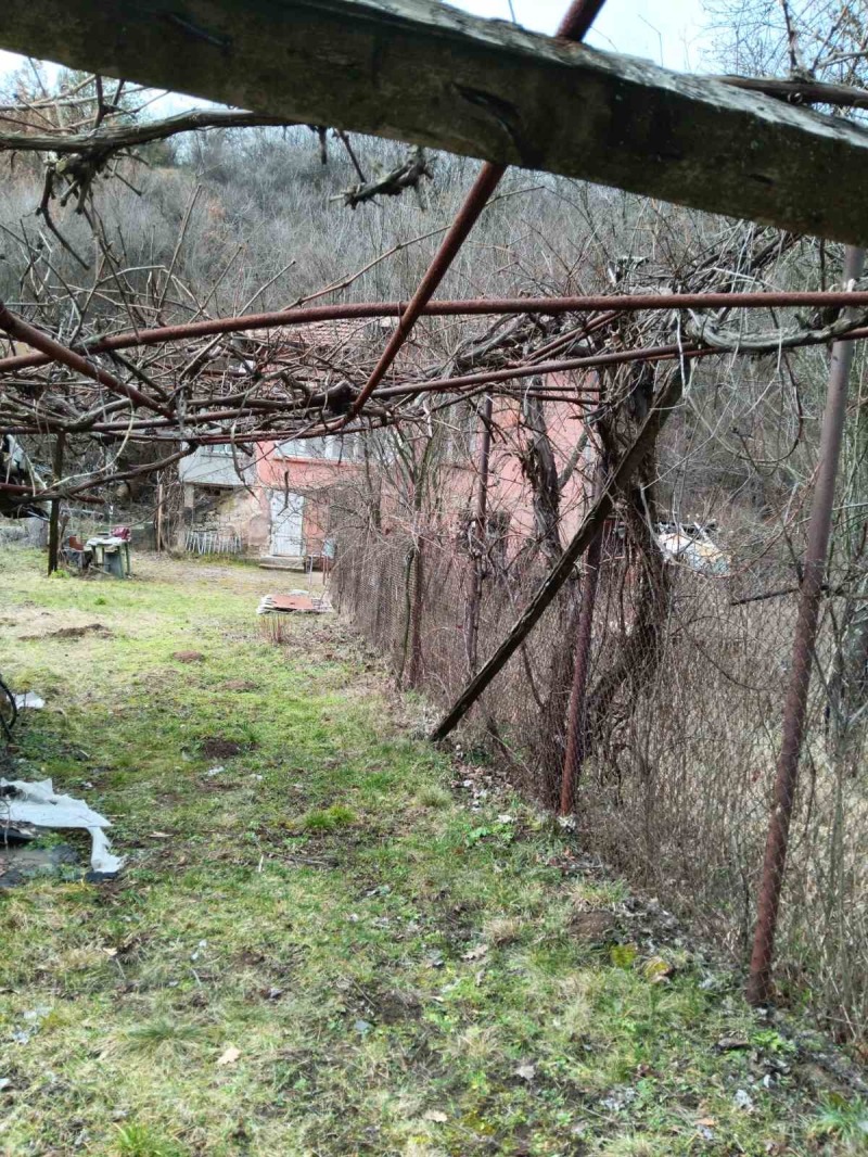 Продава ПАРЦЕЛ, гр. Перник, Бела вода, снимка 9 - Парцели - 53255556