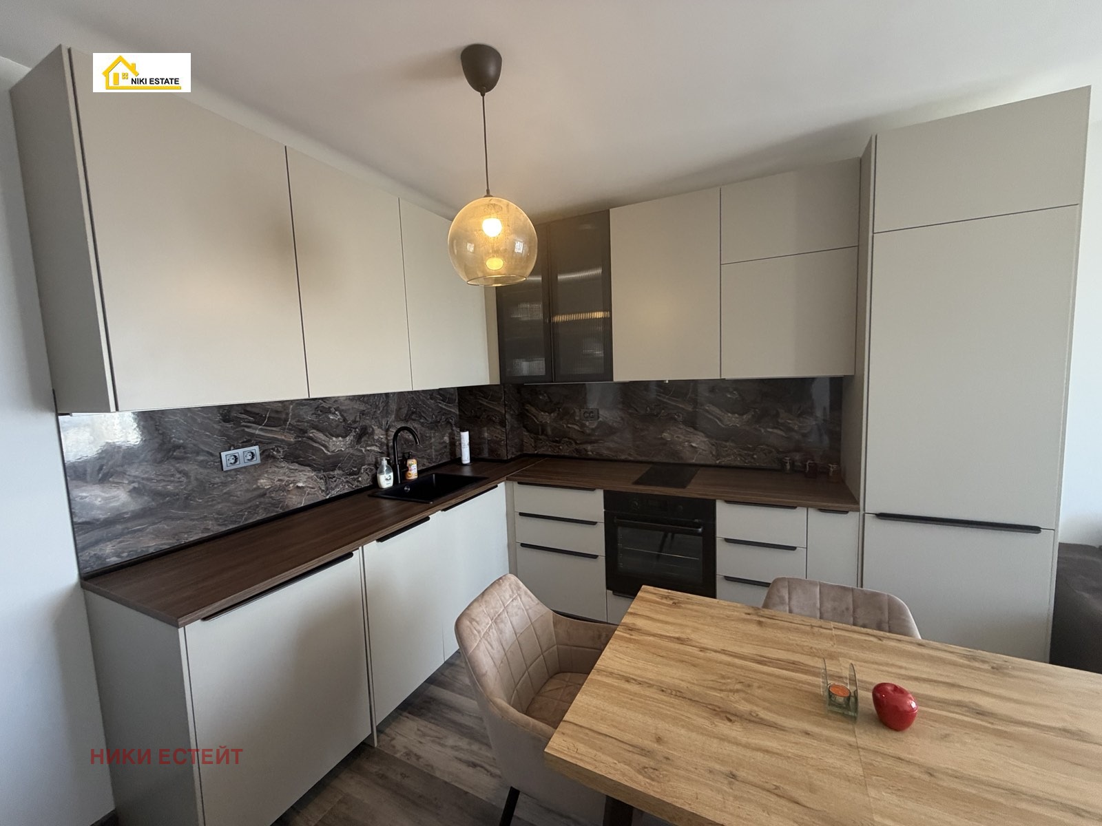 Продава 3-СТАЕН, гр. Варна, м-т Пчелина, снимка 2 - Апартаменти - 53436101