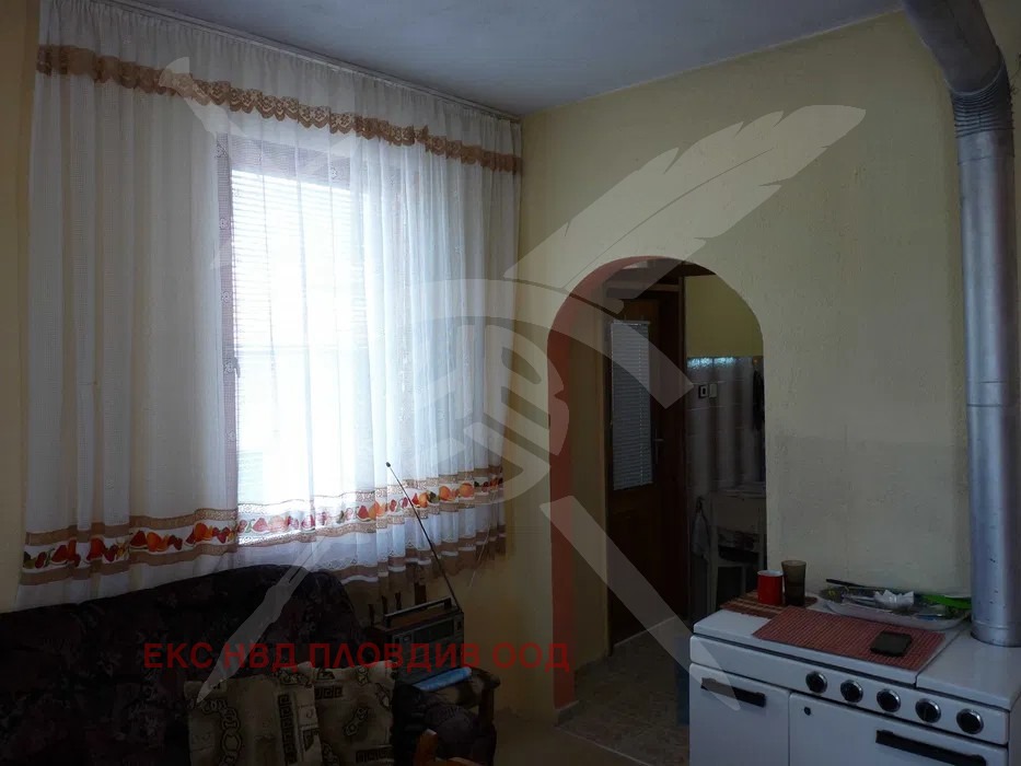 Продава КЪЩА, с. Баните, област Смолян, снимка 6 - Къщи - 54360660