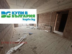 1 slaapkamer Vazrazjdane 4, Varna