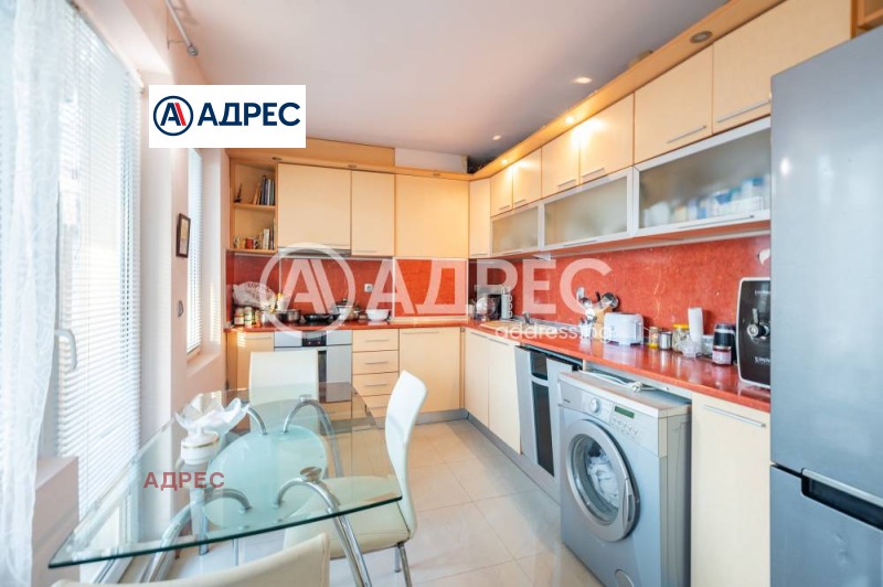 Продава  3-стаен град Варна , Окръжна болница-Генерали , 118 кв.м | 58688690