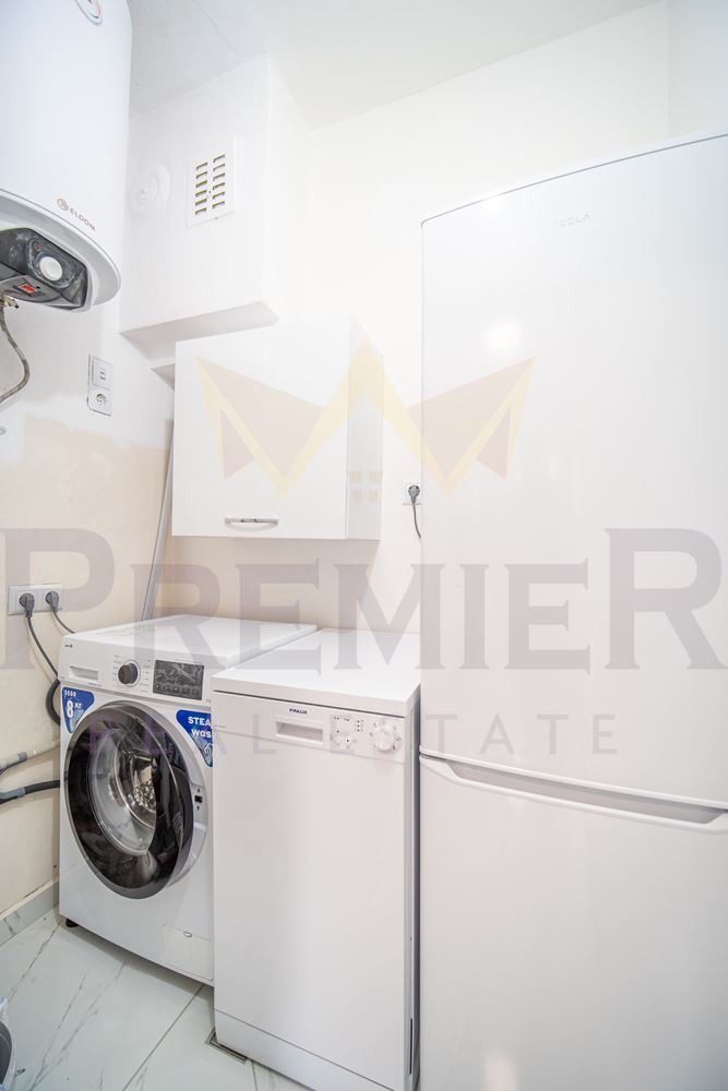 Продава 3-СТАЕН, гр. Варна, Център, снимка 6 - Апартаменти - 53732796