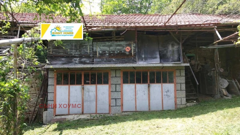 Продава КЪЩА, с. Гостилица, област Габрово, снимка 14 - Къщи - 45632113