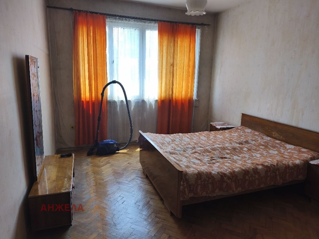 Продава 2-СТАЕН, гр. Пазарджик, Идеален център, снимка 2 - Апартаменти - 55004984