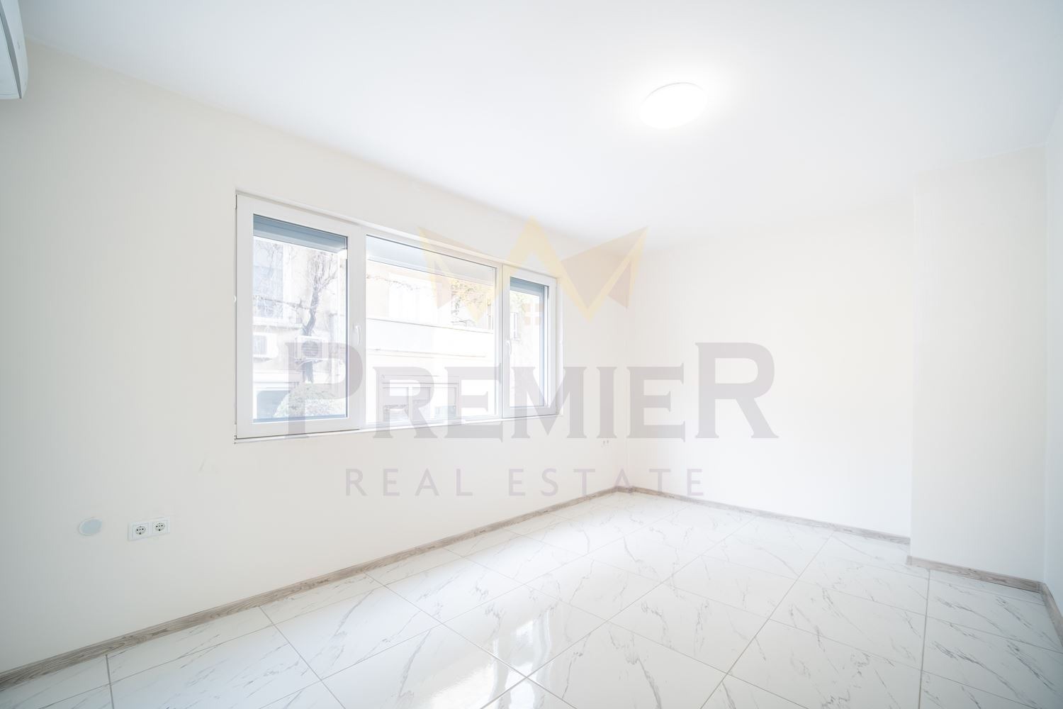 Продава 3-СТАЕН, гр. Варна, Център, снимка 5 - Апартаменти - 53732796