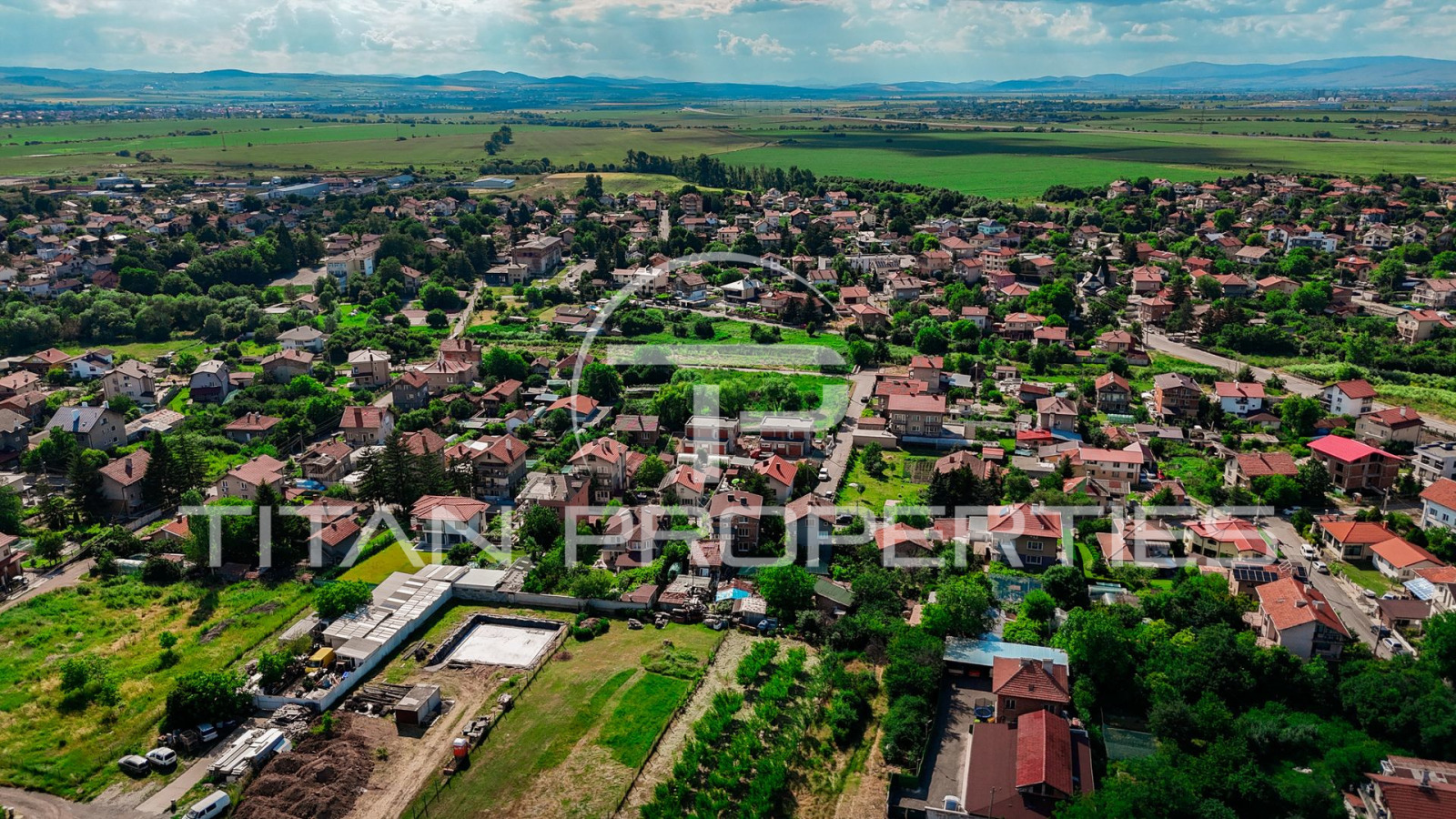 Продава ПАРЦЕЛ, гр. София, с. Волуяк
