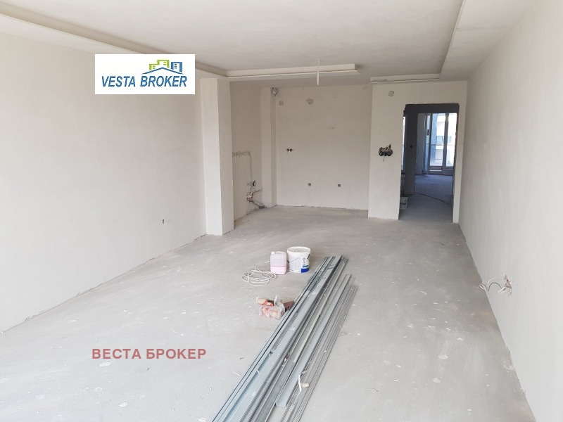 Продава 3-СТАЕН в град Кърджали, Център - 133 кв.м / При запитване, ВЕСТА БРОКЕР