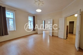 3+ bedroom Tsentar, Sofia 1