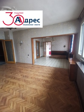 3+ camere da letto Sveti Georgi, Dobrich 1