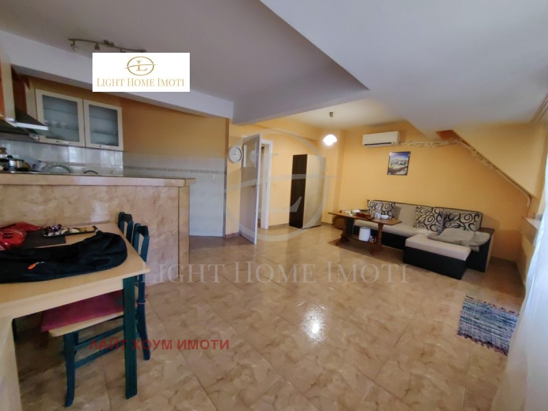 De vânzare  1 dormitor Plovdiv , Sâdiisci , 80 mp | 11733890 - imagine [2]