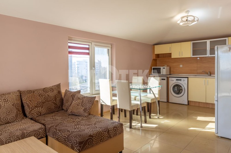 Продава 3-СТАЕН, гр. Варна, к.к. Св.Св. Константин и Елена, снимка 9 - Апартаменти - 52525553