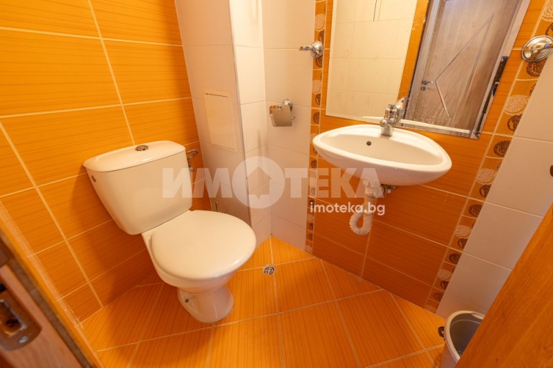 Продава 3-СТАЕН, гр. Варна, к.к. Св.Св. Константин и Елена, снимка 10 - Апартаменти - 52525553