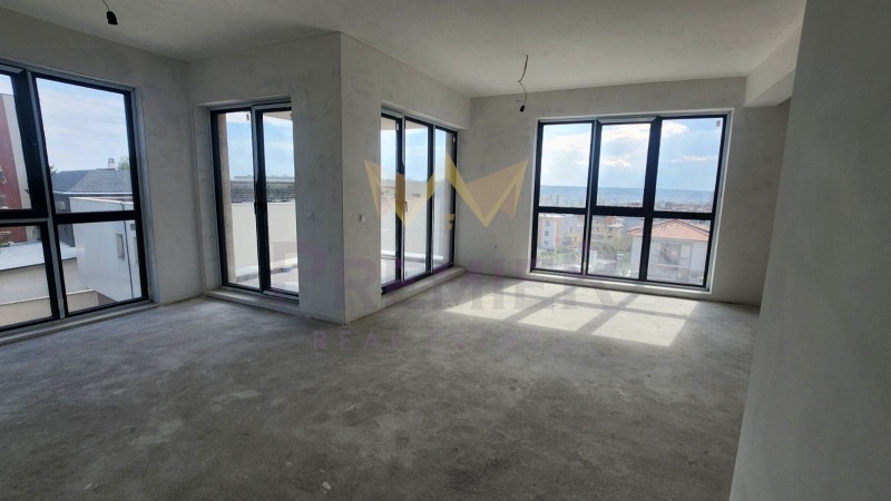 À venda  3 quartos Varna , Briz , 165 m² | 59586376