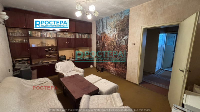Продава 4-СТАЕН, гр. Търговище, Боровец, снимка 2 - Апартаменти - 53105373