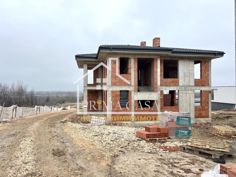 Продава КЪЩА, с. Марково, област Пловдив