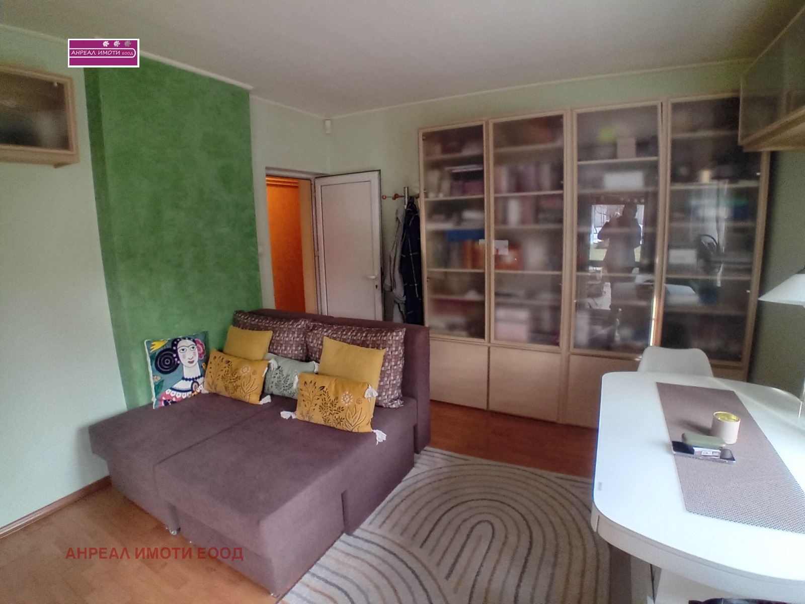 Продава КЪЩА, гр. София, с. Бистрица, снимка 2 - Къщи - 53995572
