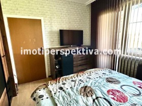 3-стаен град Пловдив, Тракия 8