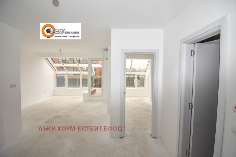 Продава 2-СТАЕН, гр. София, Център, снимка 1 - Aпартаменти - 48015515