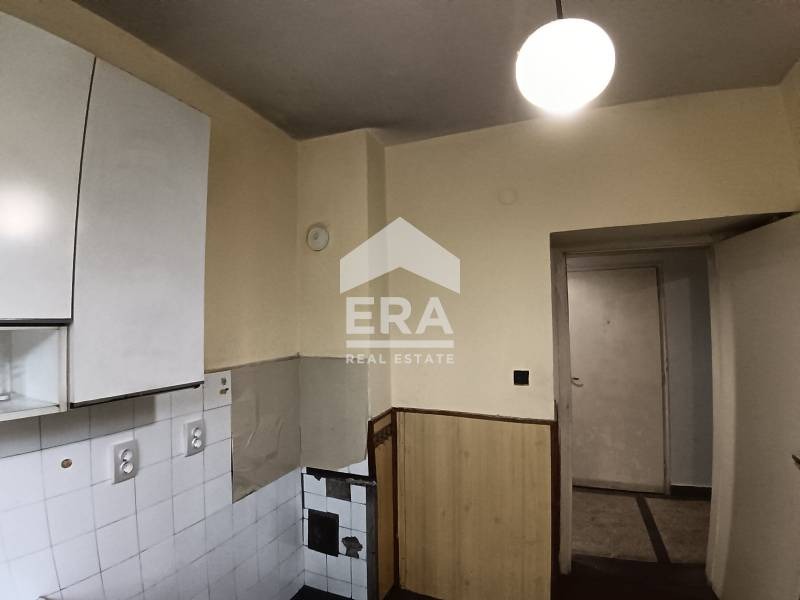 Продава  2-стаен град София , Горубляне , 70 кв.м | 73863392 - изображение [9]