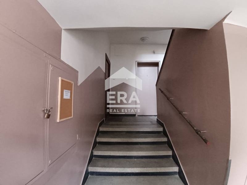 Продава  2-стаен град София , Горубляне , 70 кв.м | 73863392 - изображение [2]