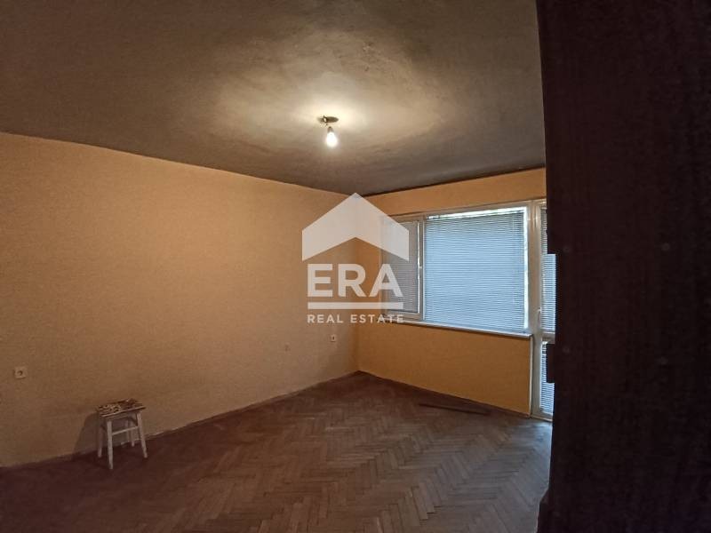 Продава  2-стаен град София , Горубляне , 70 кв.м | 73863392 - изображение [7]