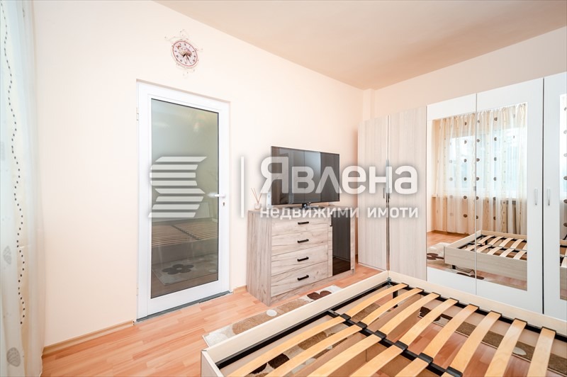 Продава 3-СТАЕН, гр. София, Изток, снимка 9 - Aпартаменти - 47467340