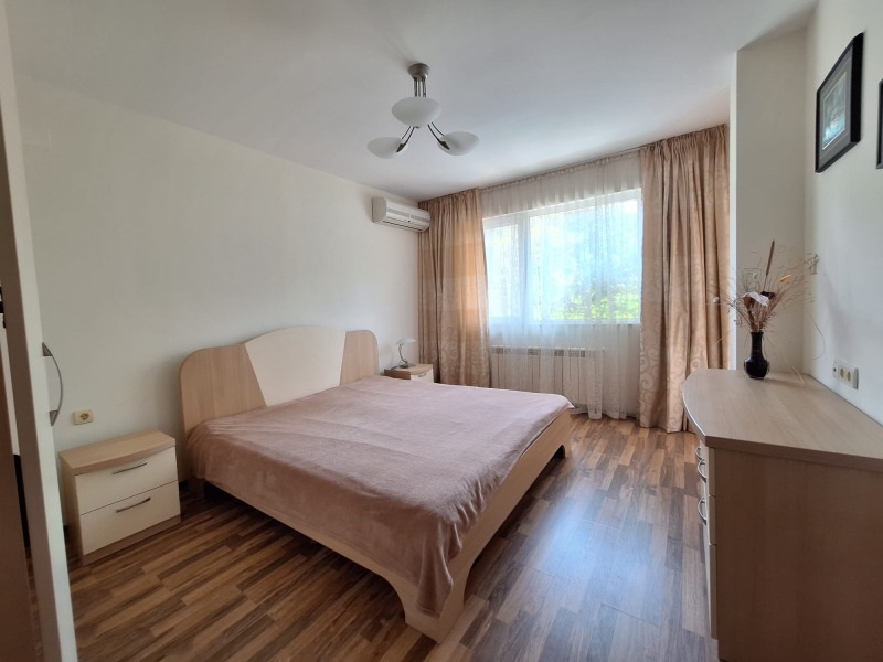 Til salg  Hus Varna , m-t Alen mak , 417 kvm | 59273929 - billede [10]