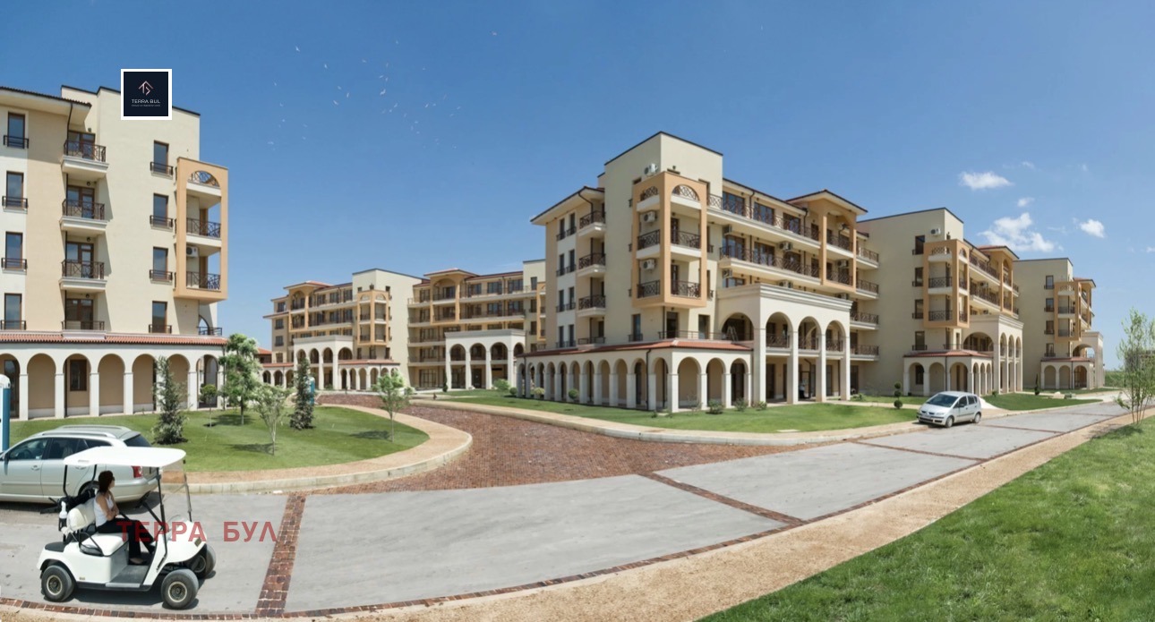 Продава 3-СТАЕН, гр. Балчик, област Добрич, снимка 3 - Апартаменти - 53772349