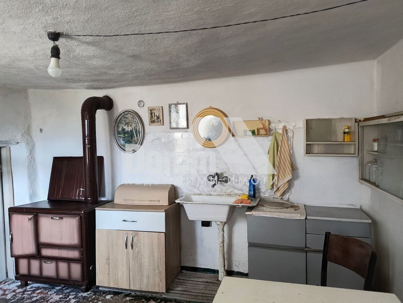 Продава КЪЩА, с. Преселенци, област Добрич, снимка 5 - Къщи - 54341353