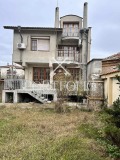 Продава КЪЩА, област Бургас, гр. Карнобат • 164800 € • 43141198 — Holmes.bg